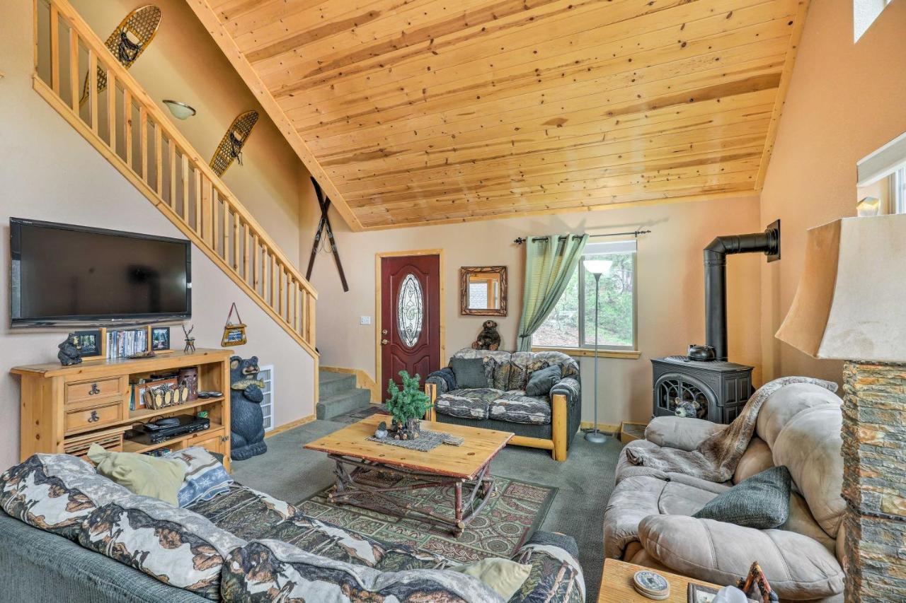 Cozy Hathaway Pines Mountain Cabin With Deck And Views Villa ภายนอก รูปภาพ